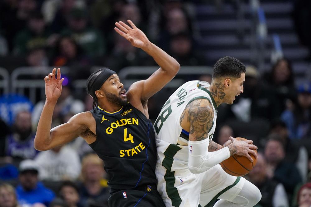 不仅在进攻 不仅在进攻