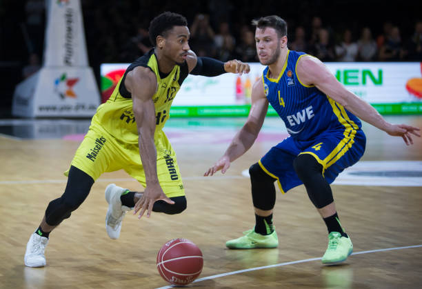 接到队友直 接到队友直